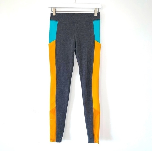 Alo Yoga Ascendant Legging in Colorblock Stormy Heather/Aqua/Flame - Picture 1 of 11